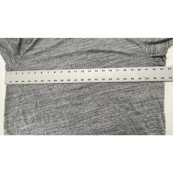 Banana Republic T Shirt Tee Men XL Gray Athleisure Performance Moisture Wicking - Picture 6 of 6